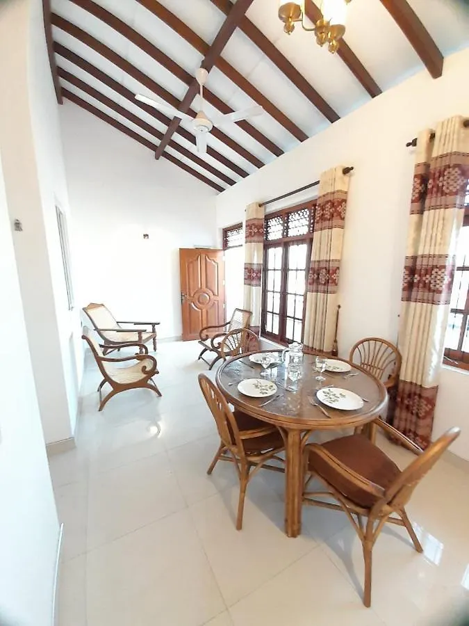 Jasmine Apartments Negombo