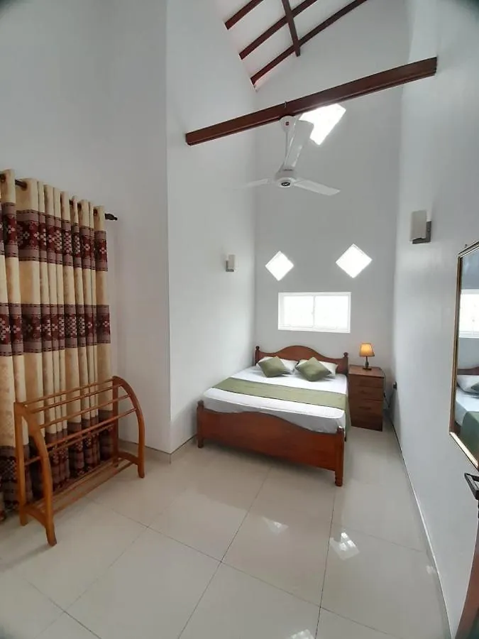 Jasmine Apartments Negombo Sri Lanka