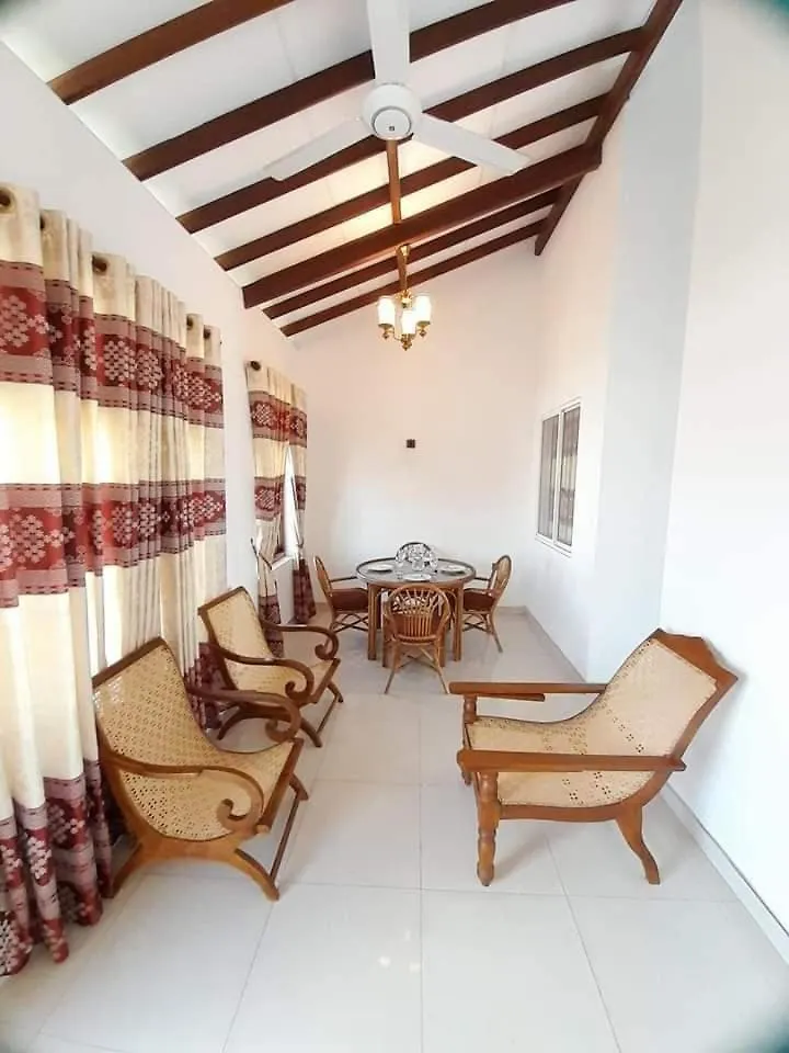 Jasmine Apartments Negombo Sri Lanka