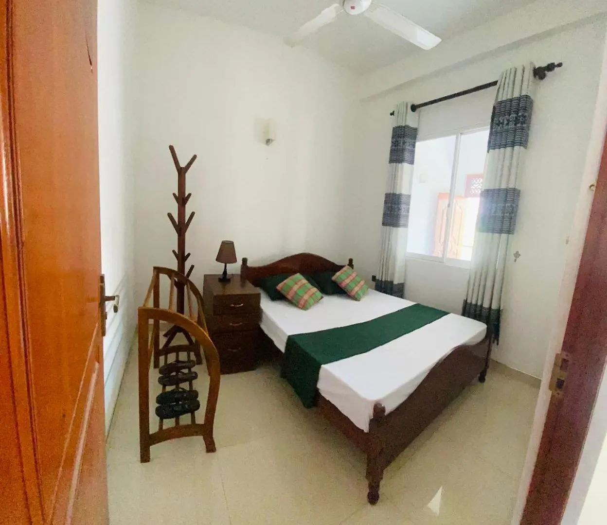 Jasmine Apartments Negombo Sri Lanka